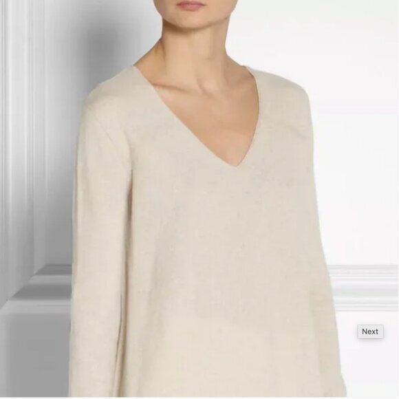 The Row | 100% Cashmere Mio Oversized V Neck Beige A-line Shape Sweater - Picture 5 of 17